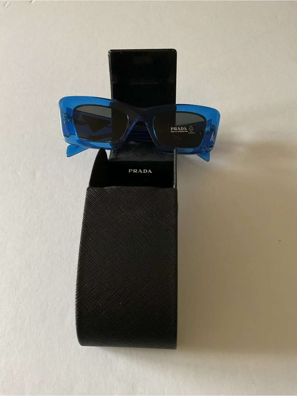 Prada spr13z 18m